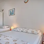 Διαμέρισμα Ferienapartment Fuer Sechs Personen By Interhome