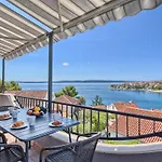 Ferienapartment Fuer Sechs Personen By Interhome * Τρογκίρ