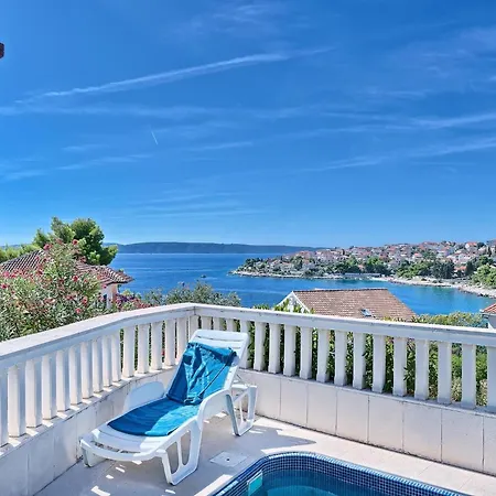 Apartament Ferienapartment Fuer Sechs Personen By Interhome Trogir