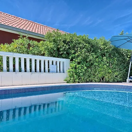 Ferienapartment Fuer Sechs Personen By Interhome * Trogir