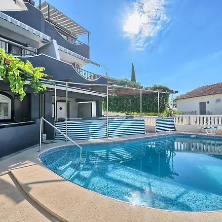 Apartament Ferienapartment Fuer Sechs Personen By Interhome