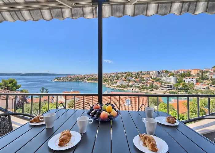 Ferienapartment Fuer Sechs Personen By Interhome Apartament *