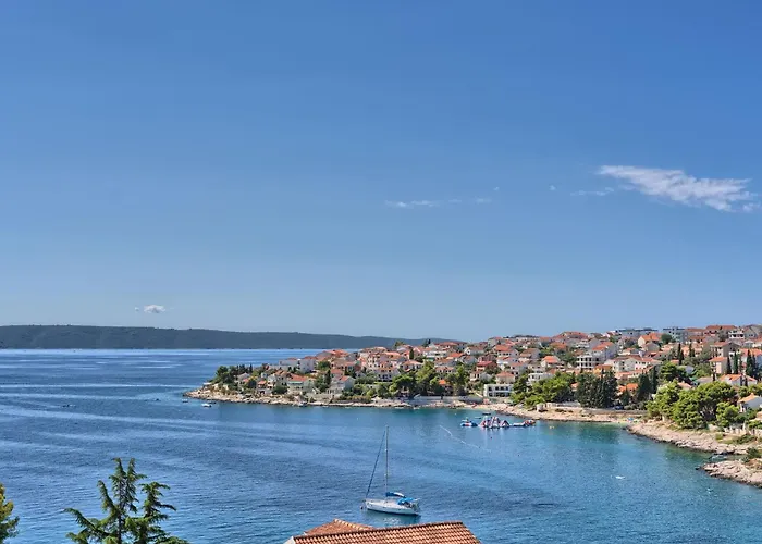 Ferienapartment Fuer Sechs Personen By Interhome Apartament *